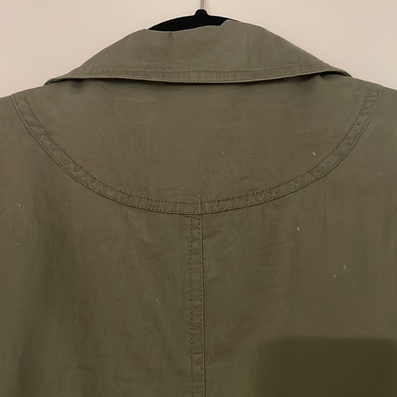 Trend Responsibly olive green super light weight utility looking jacket - Picture 6 of 6